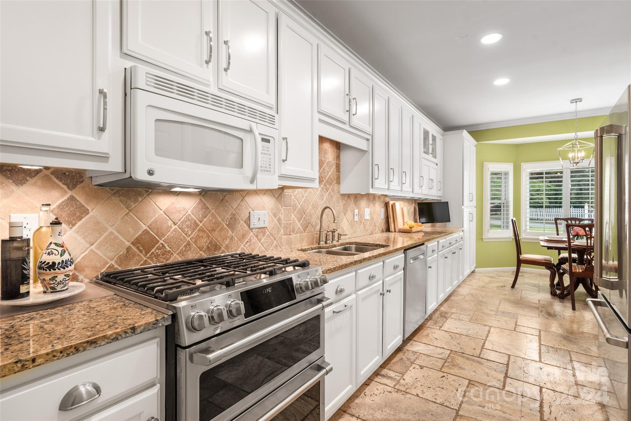 Bishops Ridge - Residential