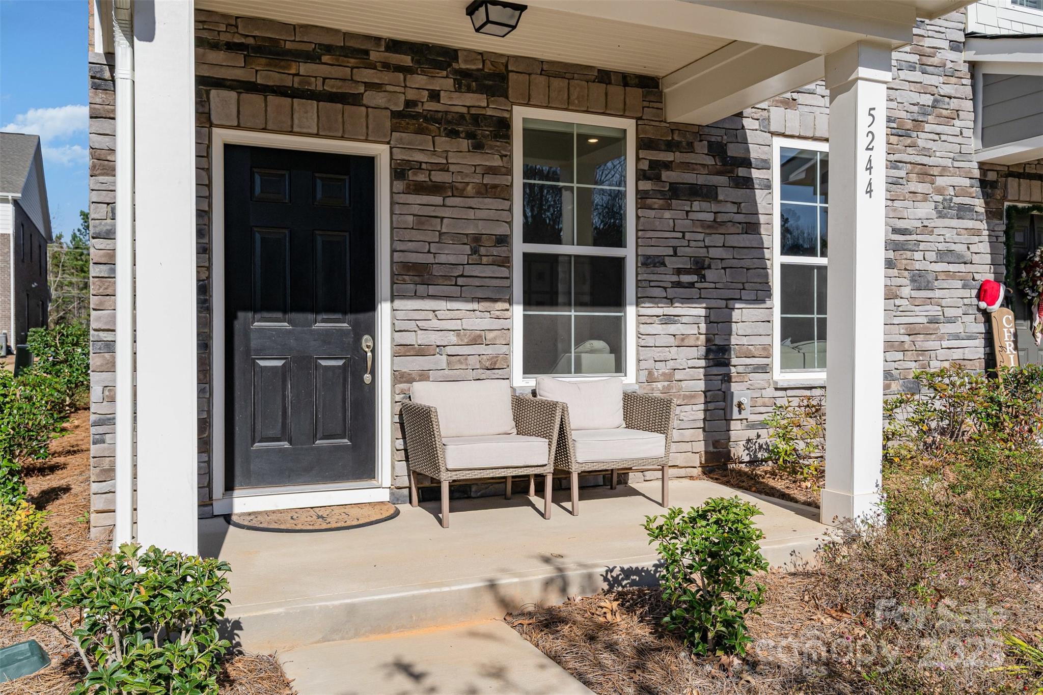 5244 Kinsbridge Drive