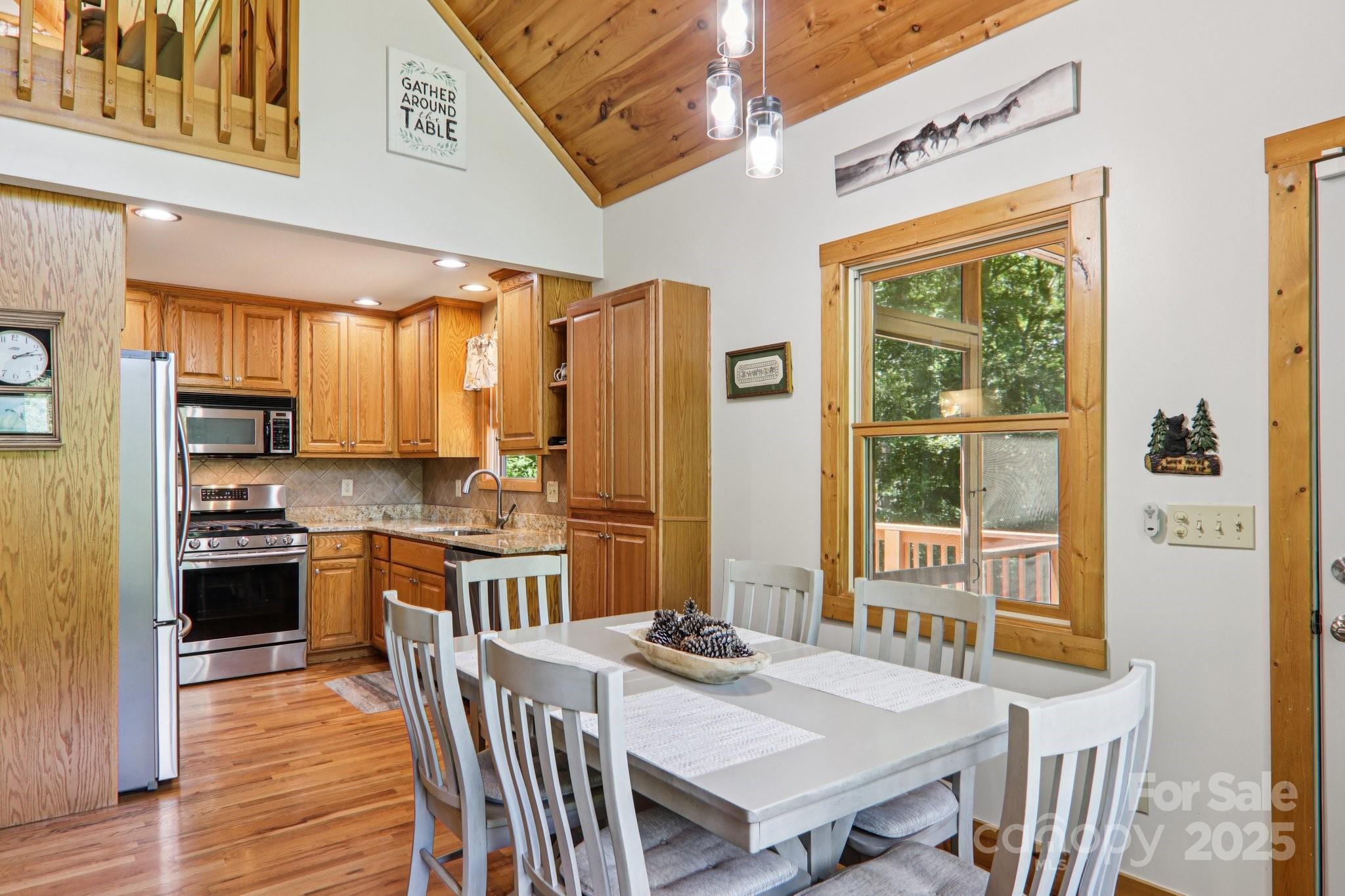 332 Mystic Cove
