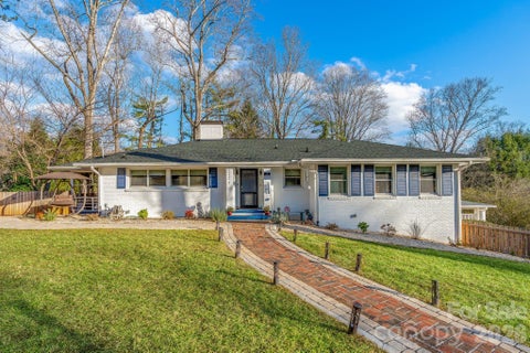 Photo of 2 Bevlyn Drive, Asheville, NC 28803 (MLS # 4417526)