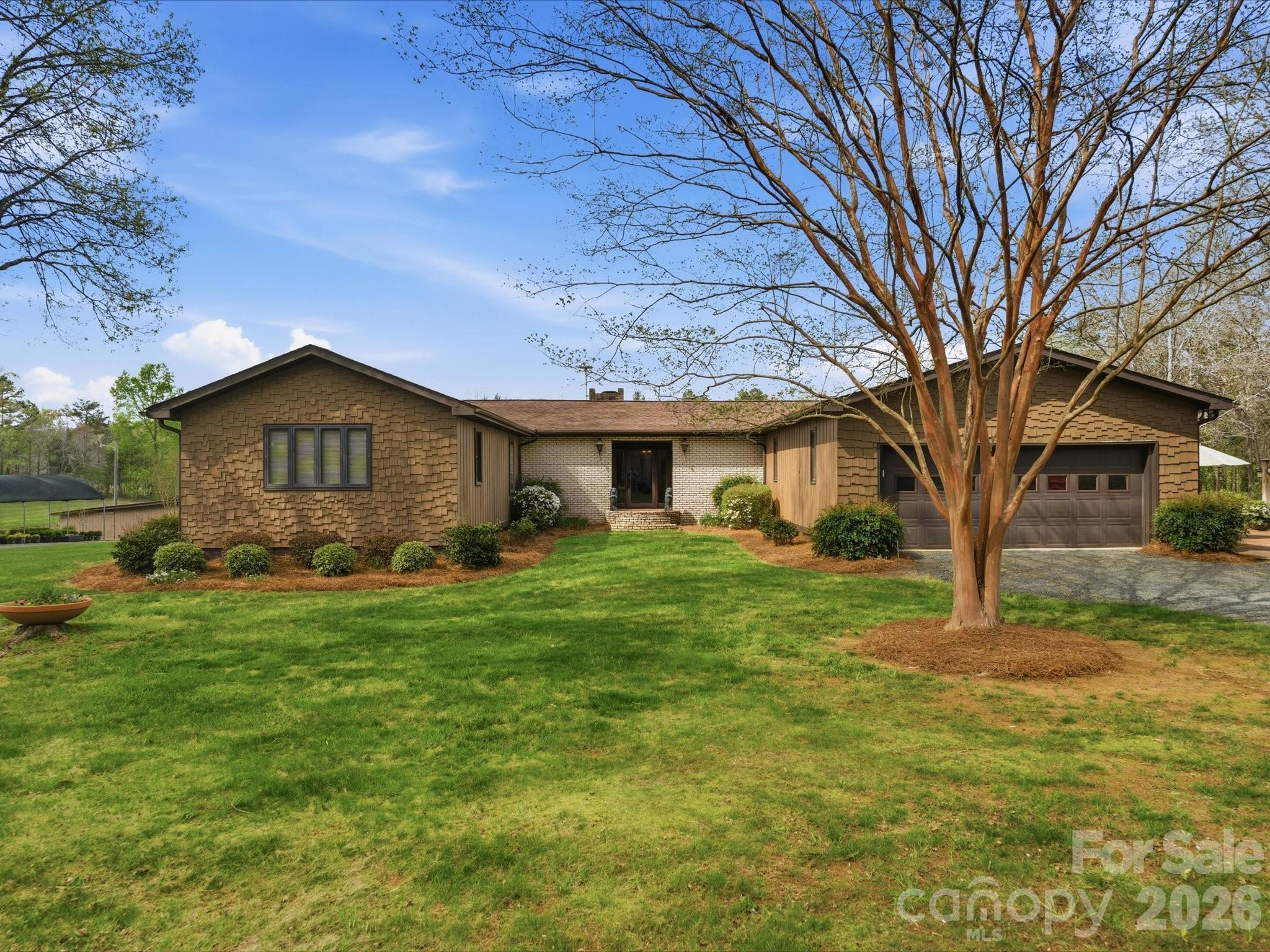 2620 Reeves Island Road