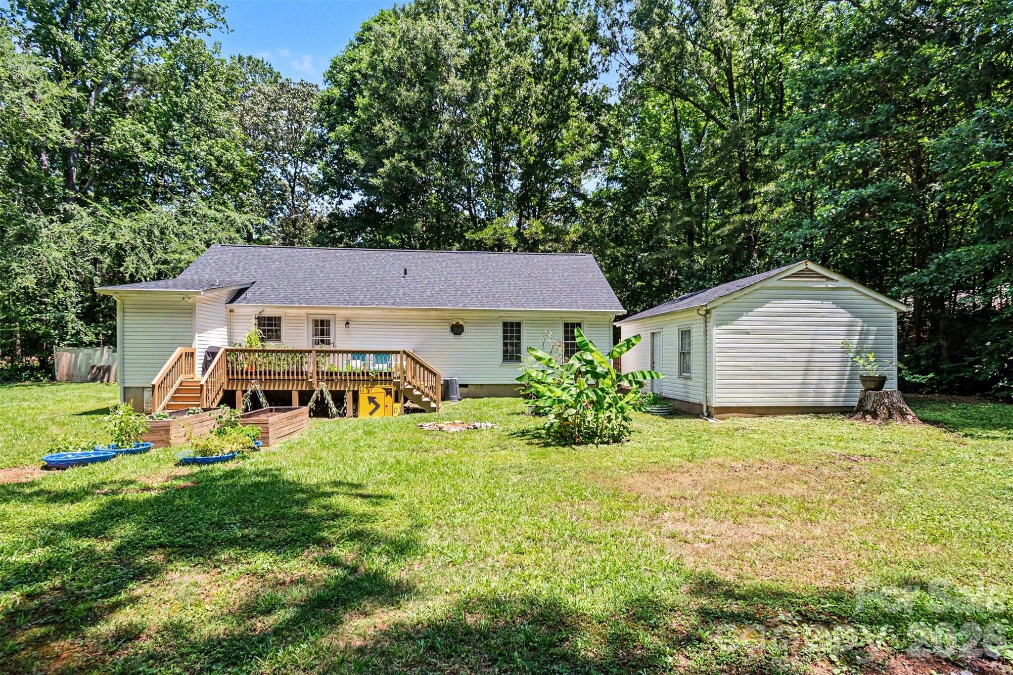 605 Buford Street P16