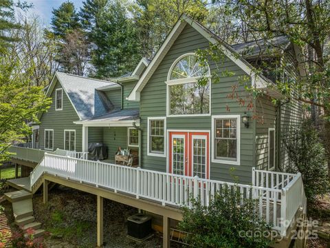 18 Thousand Oaks Boulevard Fairview NC 28730