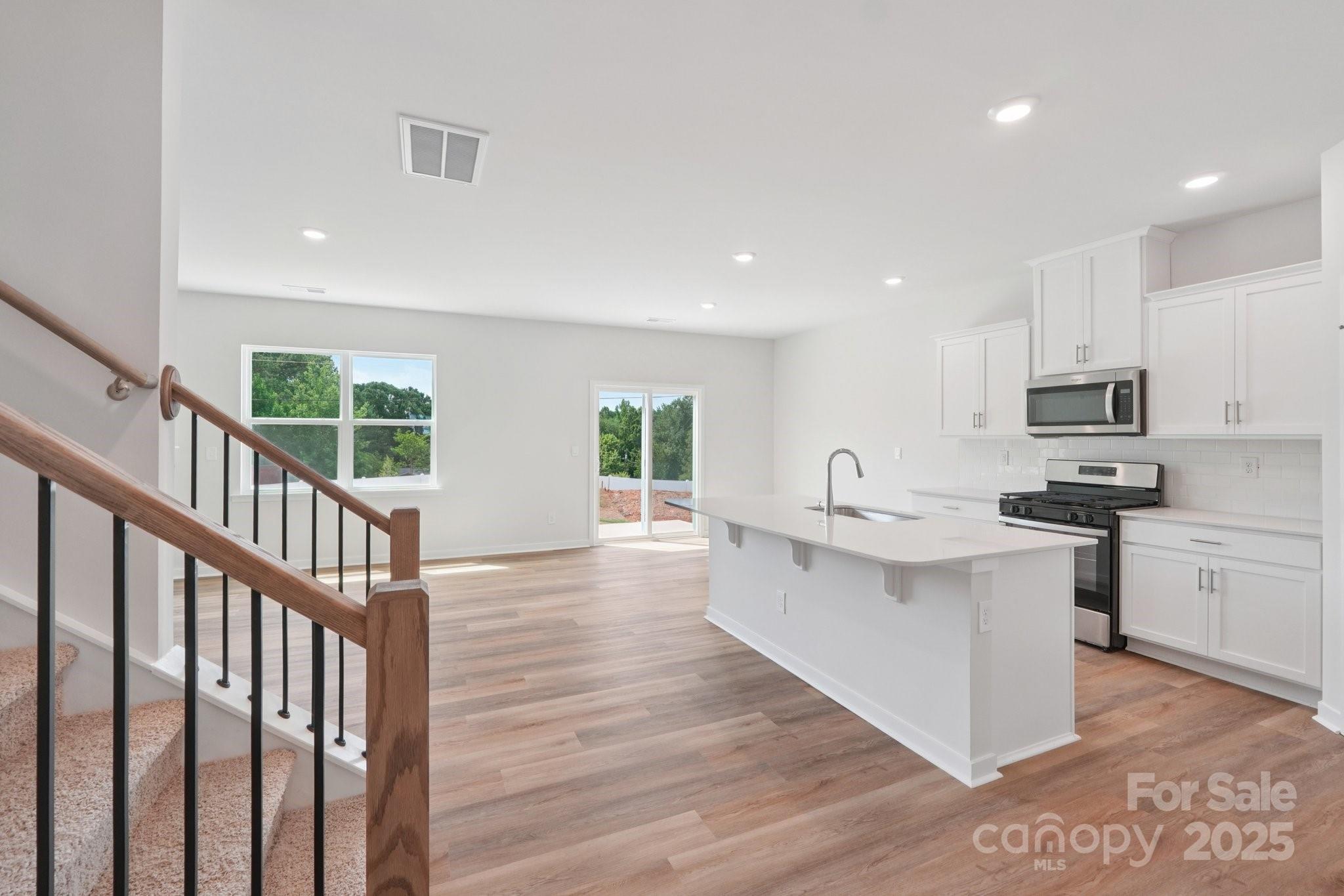 Cardinal Creek - Residential