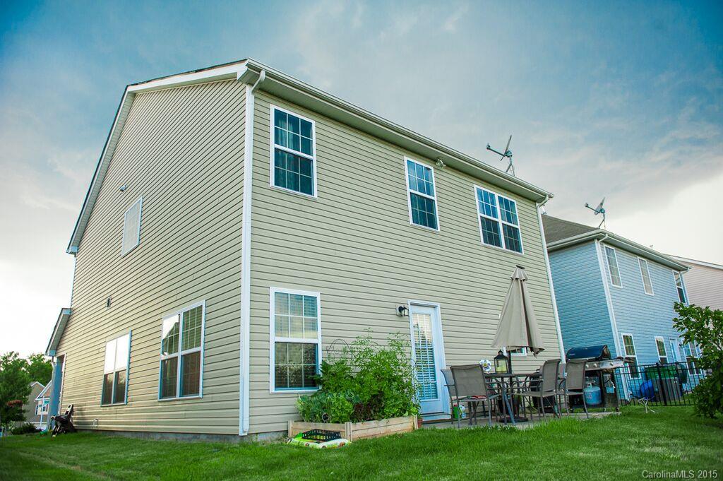 Old Stone Crossing - Residential