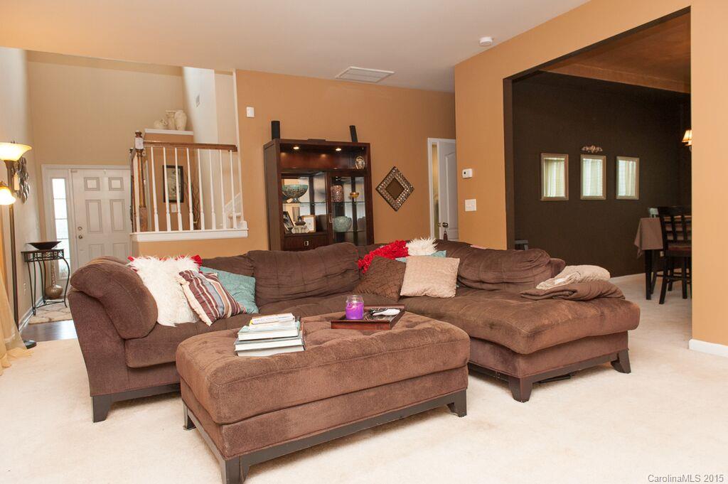 Old Stone Crossing - Residential