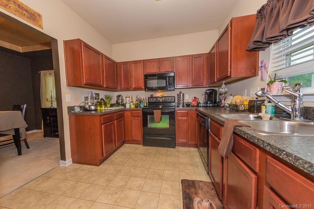 Old Stone Crossing - Residential