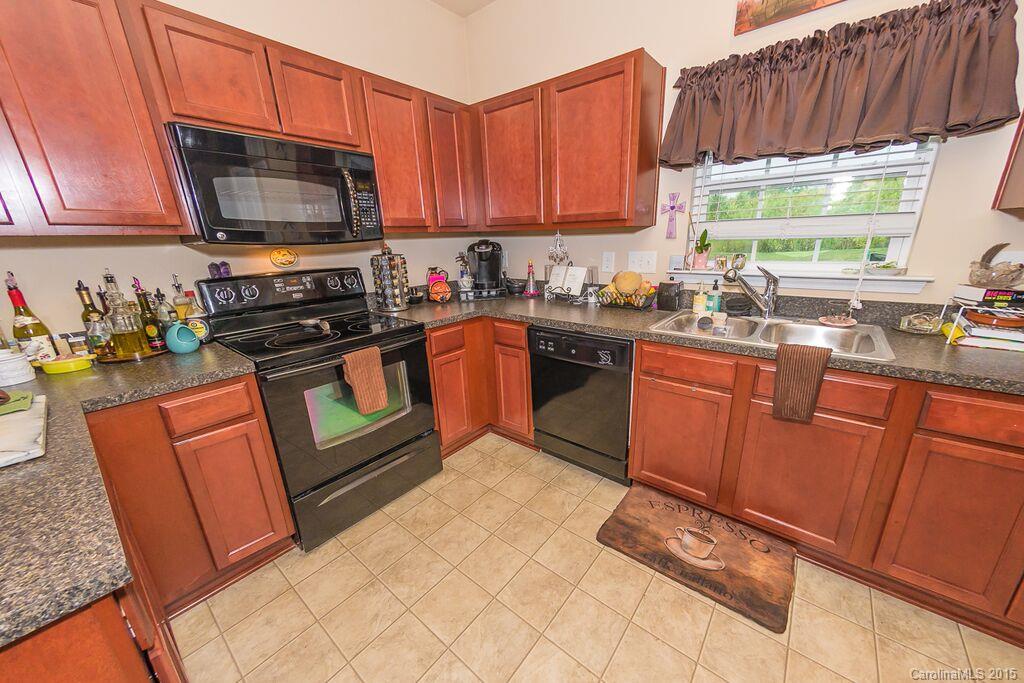 Old Stone Crossing - Residential