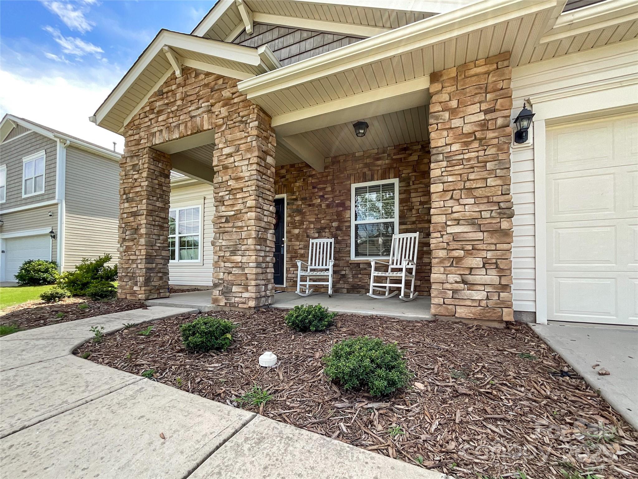 1500 Sunflower Field Place
