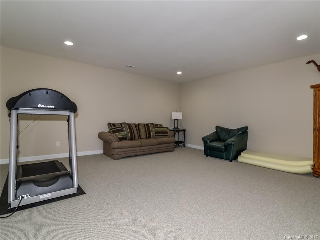 Verdict Ridge - Residential