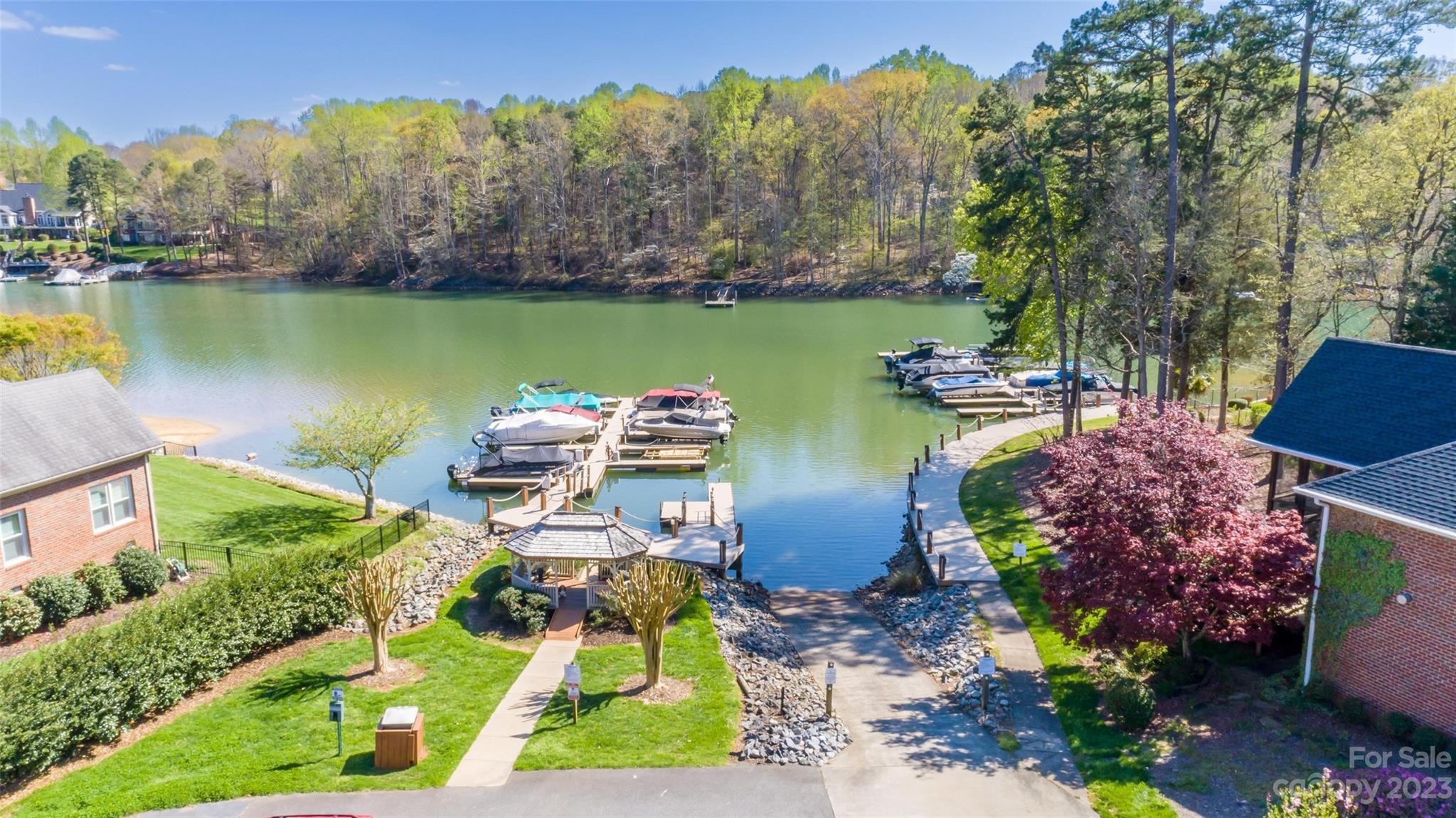 Monterey Landing - Residential