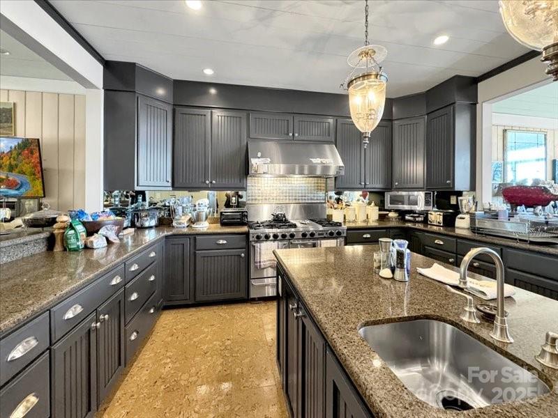 Wayneview Acres - Residential