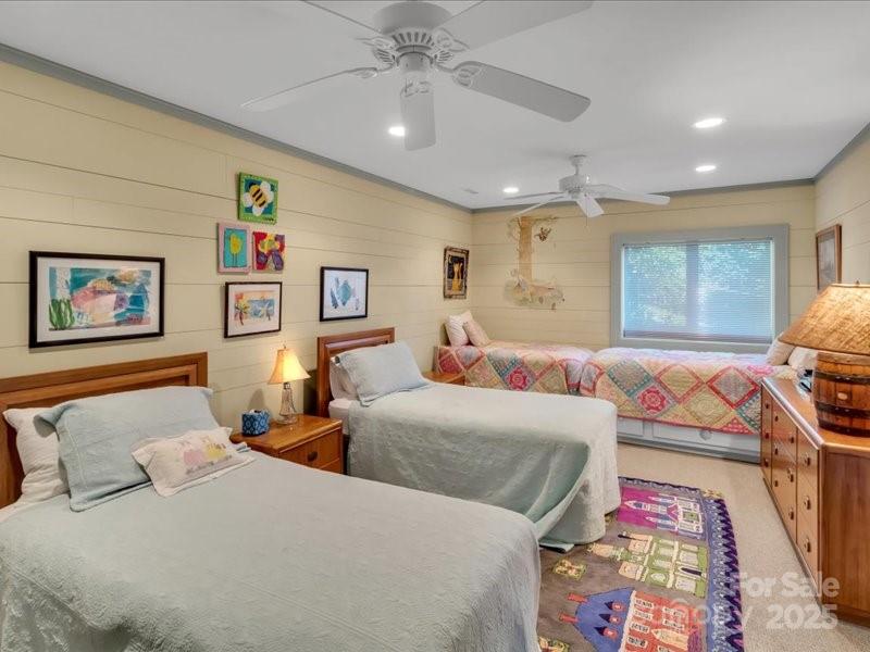 Wayneview Acres - Residential