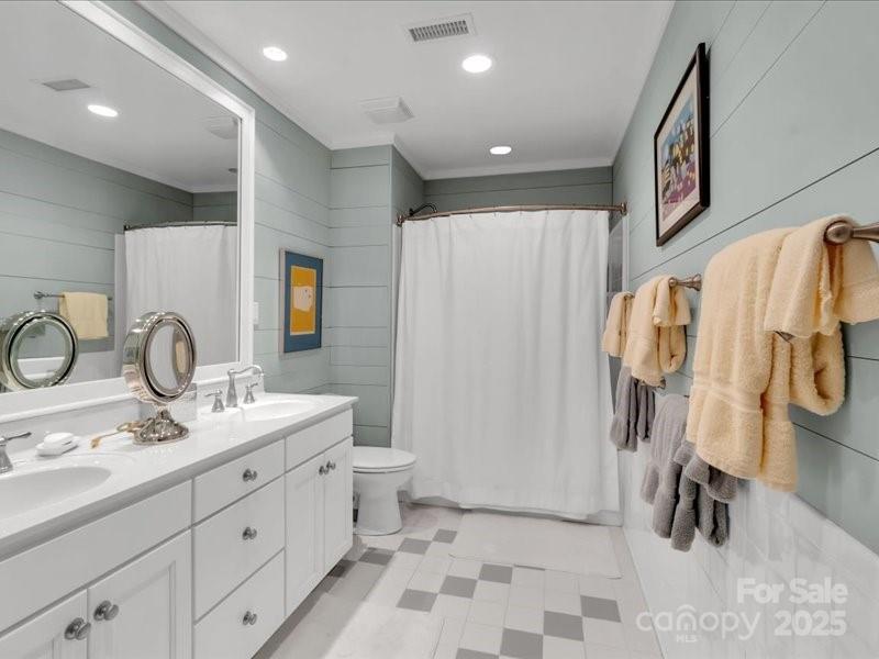 Wayneview Acres - Residential