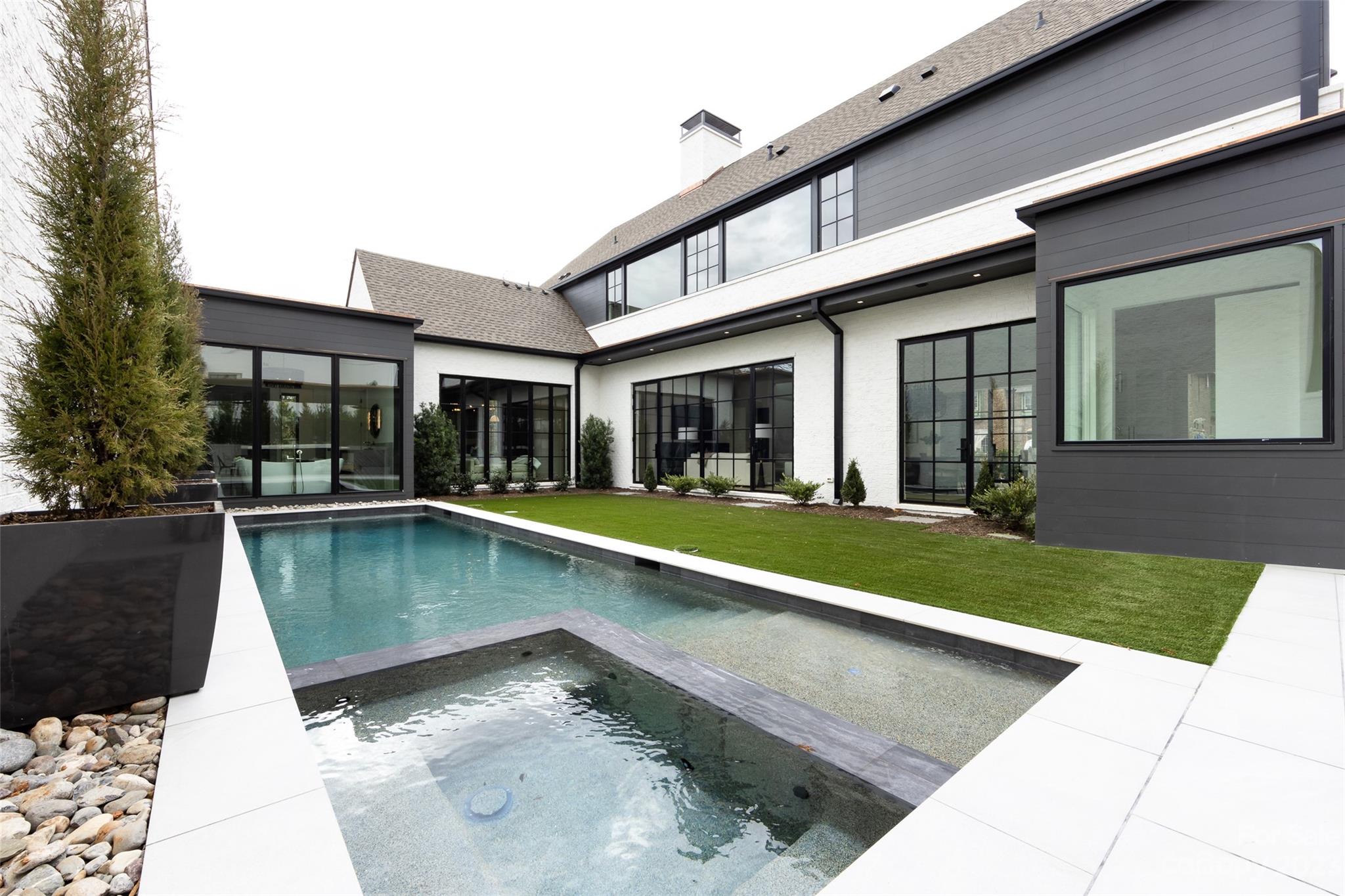 Myers Park - Residential