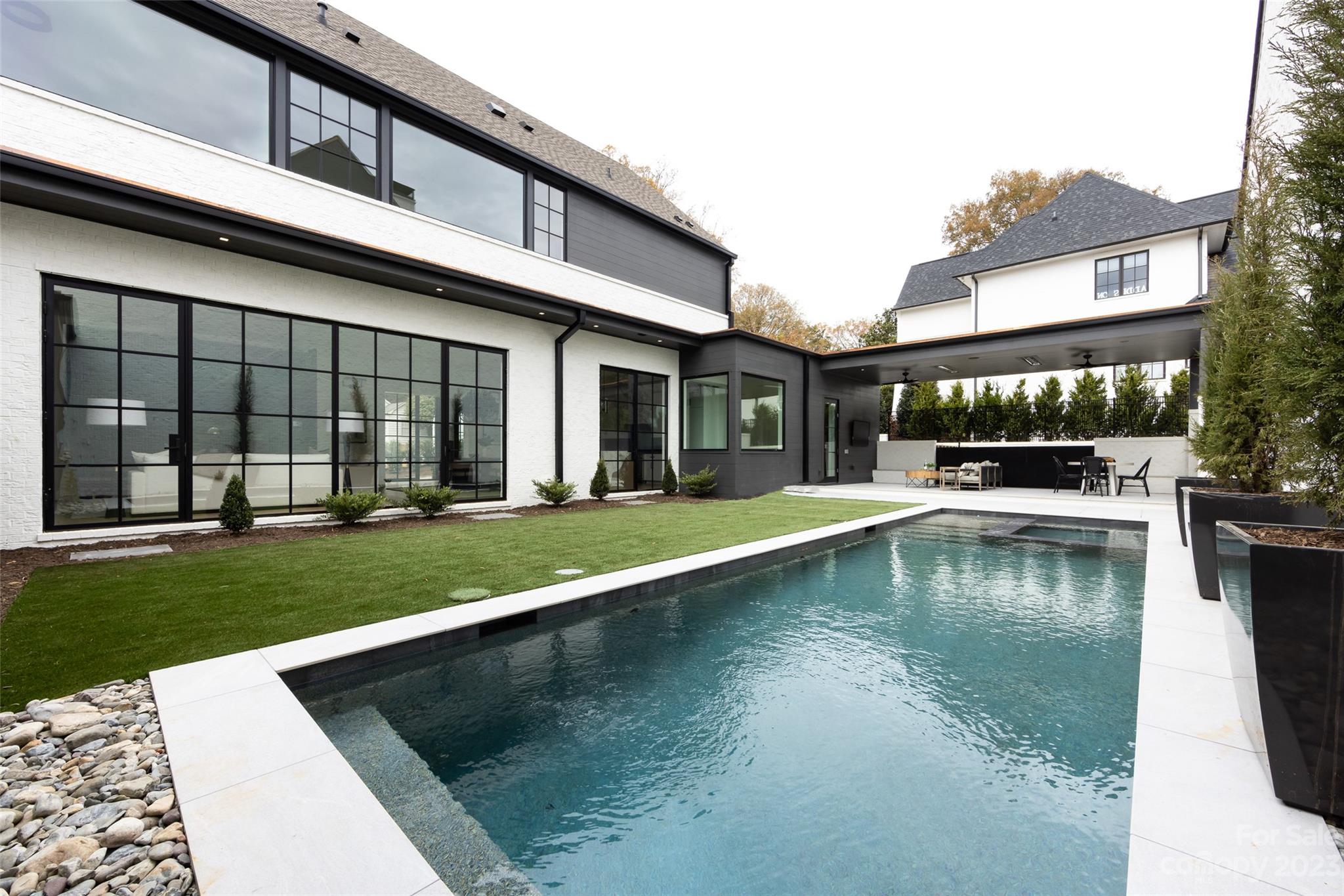 Myers Park - Residential