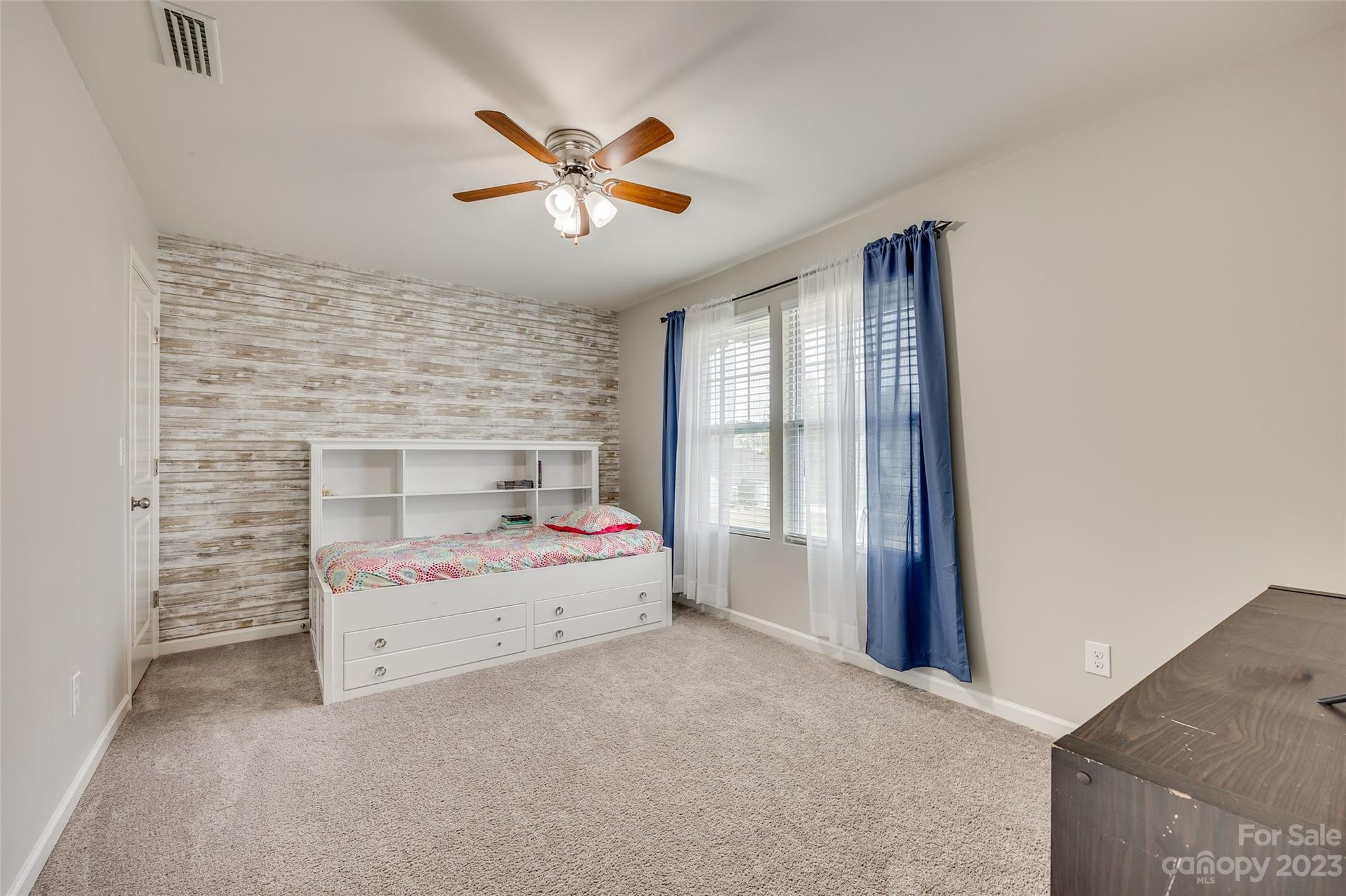 Austen Lakes - Residential