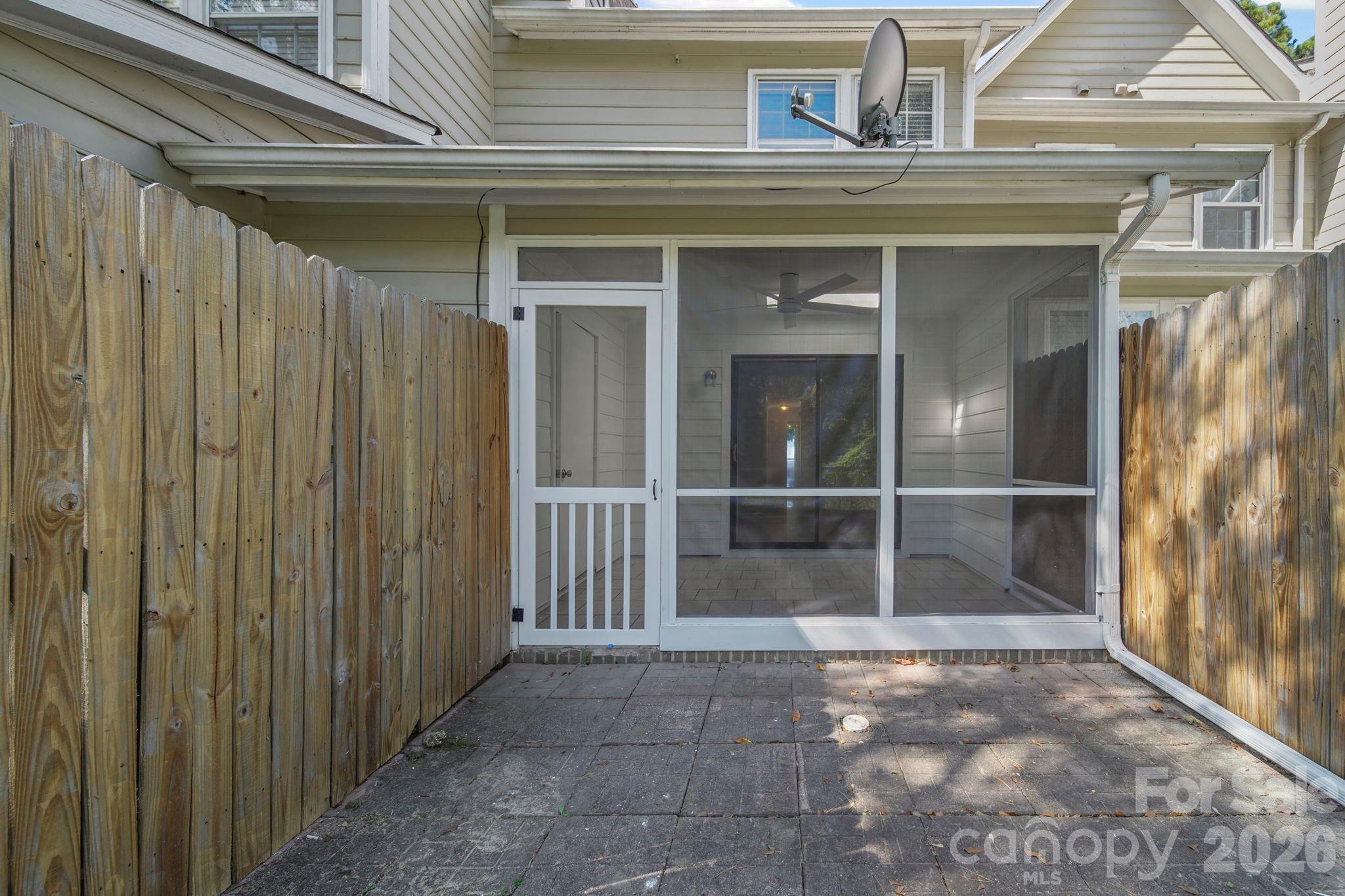 Dunhill Court - Residential