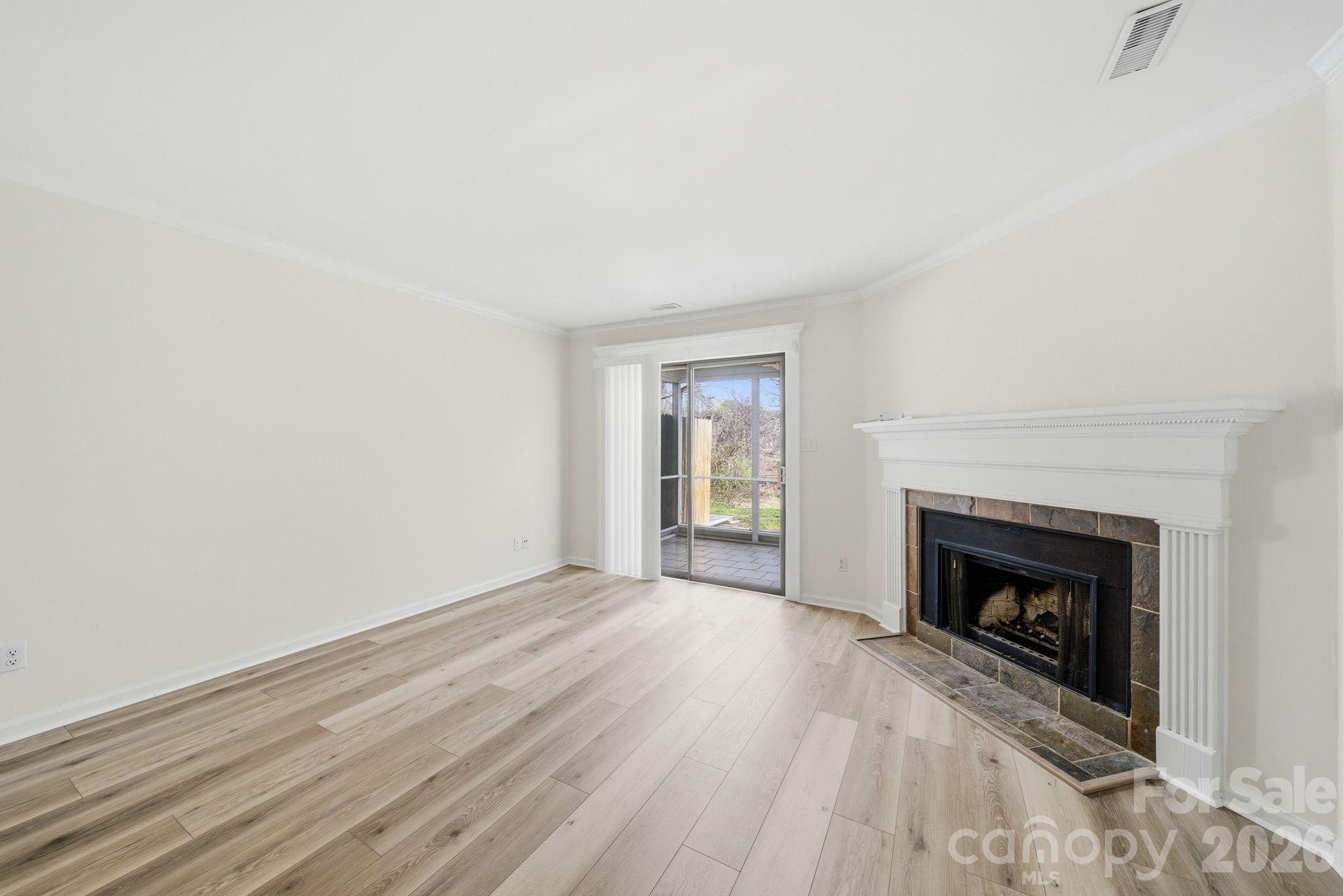 Dunhill Court - Residential