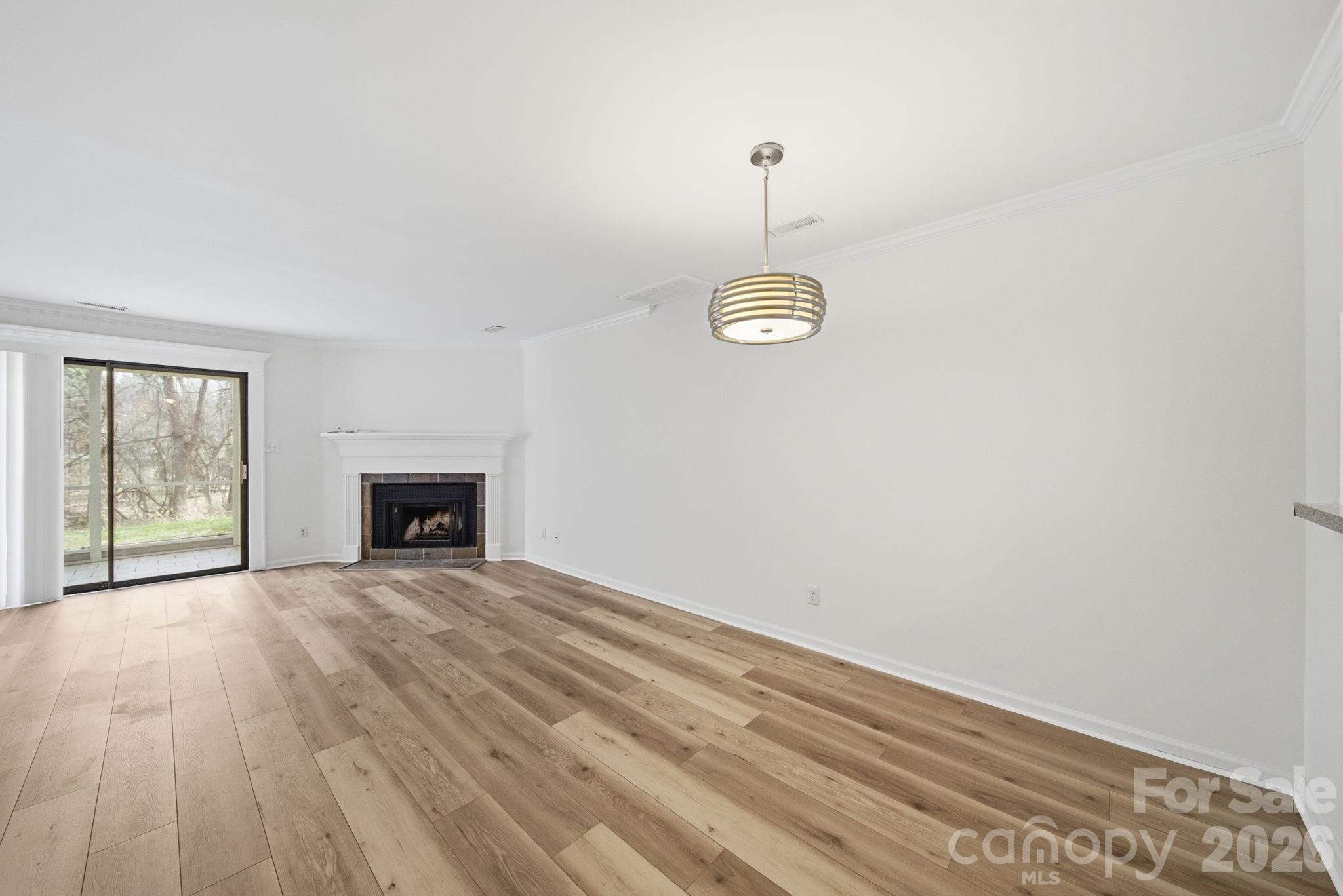 Dunhill Court - Residential