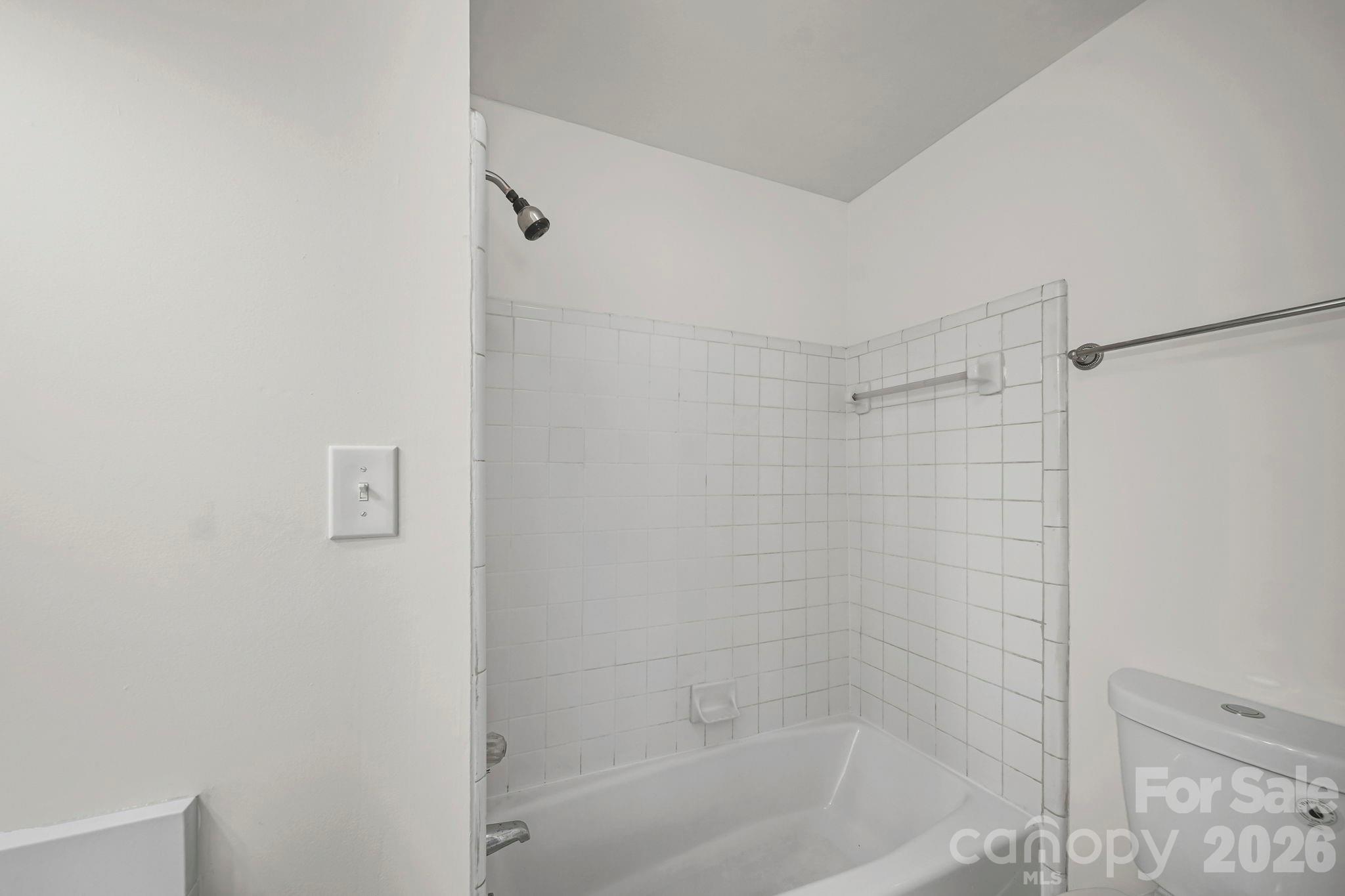 Dunhill Court - Residential