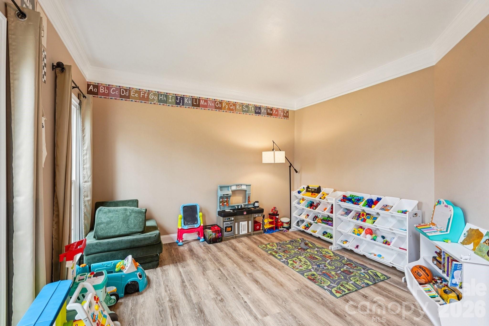 Hunters Pointe - Residential