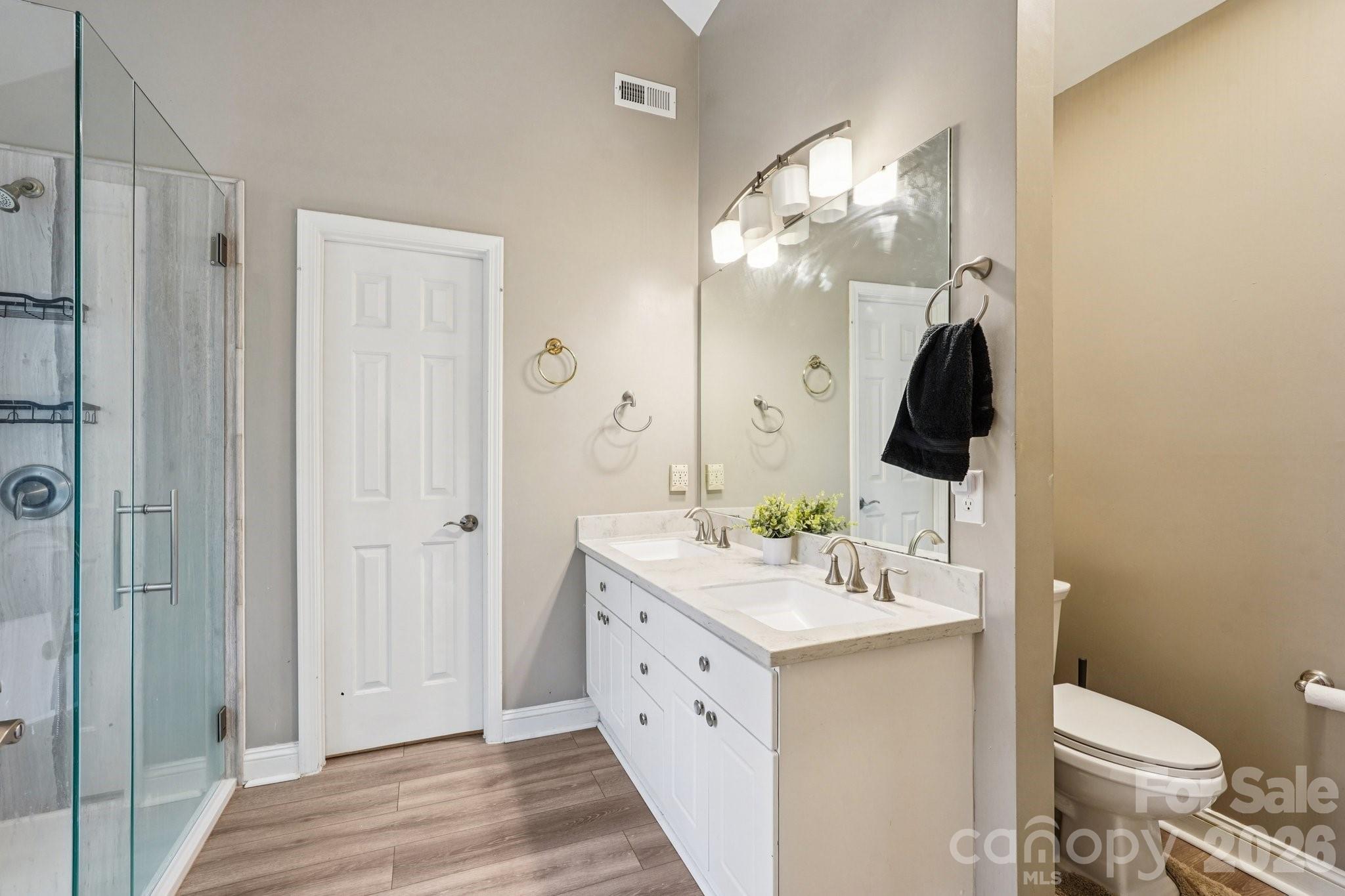 Hunters Pointe - Residential