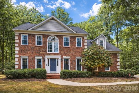 Photo of 551 Dovefield Drive, Indian Trail, NC 28079 (MLS # 4376589)