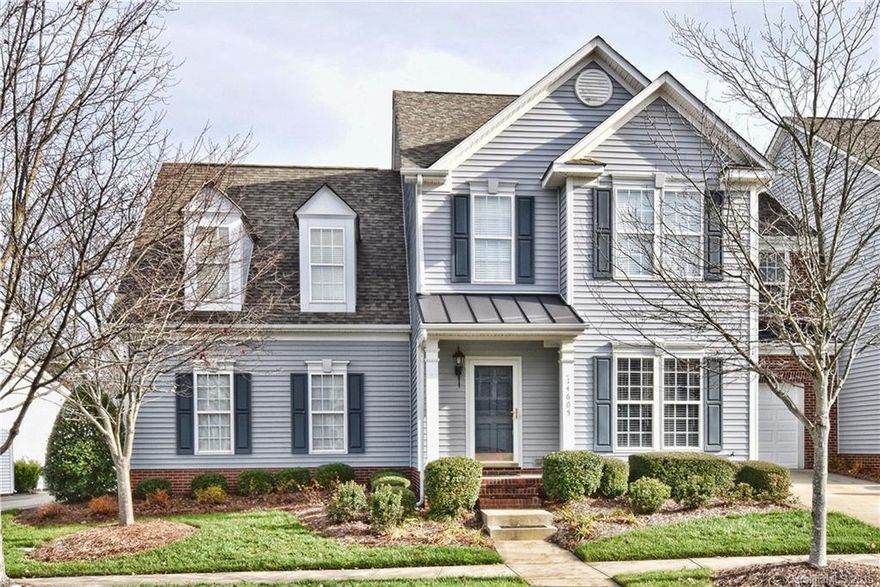 Lovely end-unit townhome with Master down in popular Skybrook golf course community! Open plan features LRG Kitchen with NEW granite,GR w/ gas fplc and Sunroom overlooking private patio backing to woods. Two large secondary bedrooms + huge bonus (or 4th BR) upstairs )(Freshly Painted). Hardwood floors in foyer, dining room and powder room. Ceramic tile floors in both bathrooms. Over 2600 SF, 2-car side-entry garage. Awesome amenities ~ clubhouse, pool, tennis, golf course & more! Move In Ready!