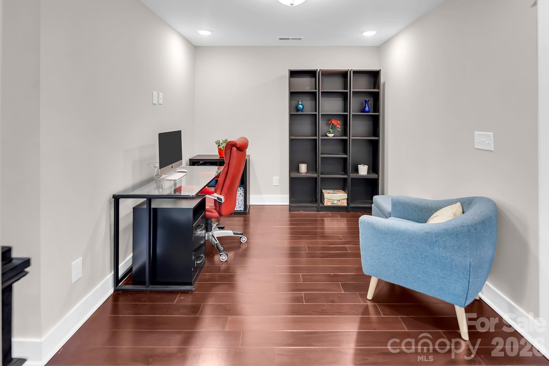 The Townhomes at McKee Glen - Residential