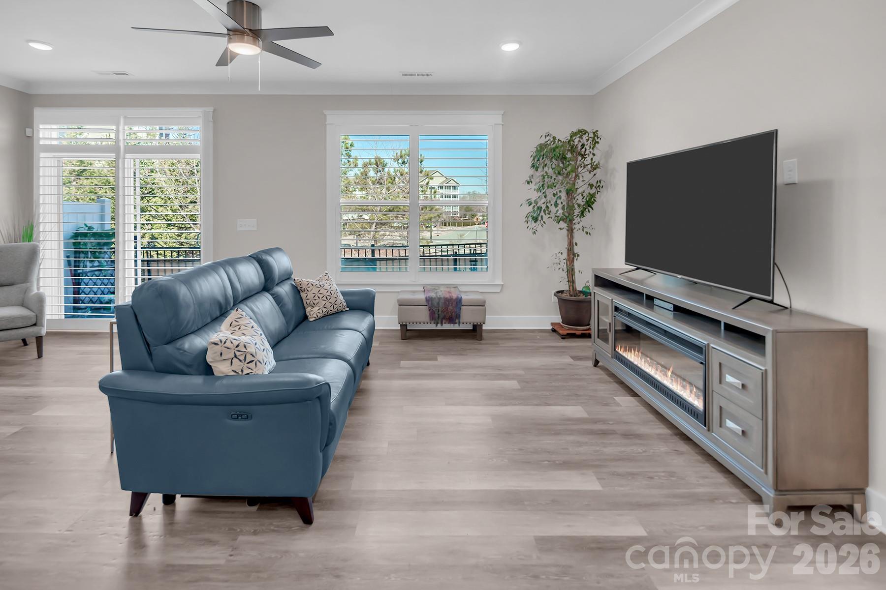 The Townhomes at McKee Glen - Residential