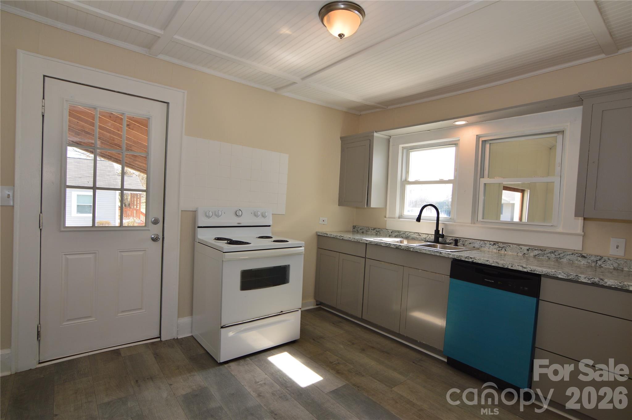 Hilltop - Residential