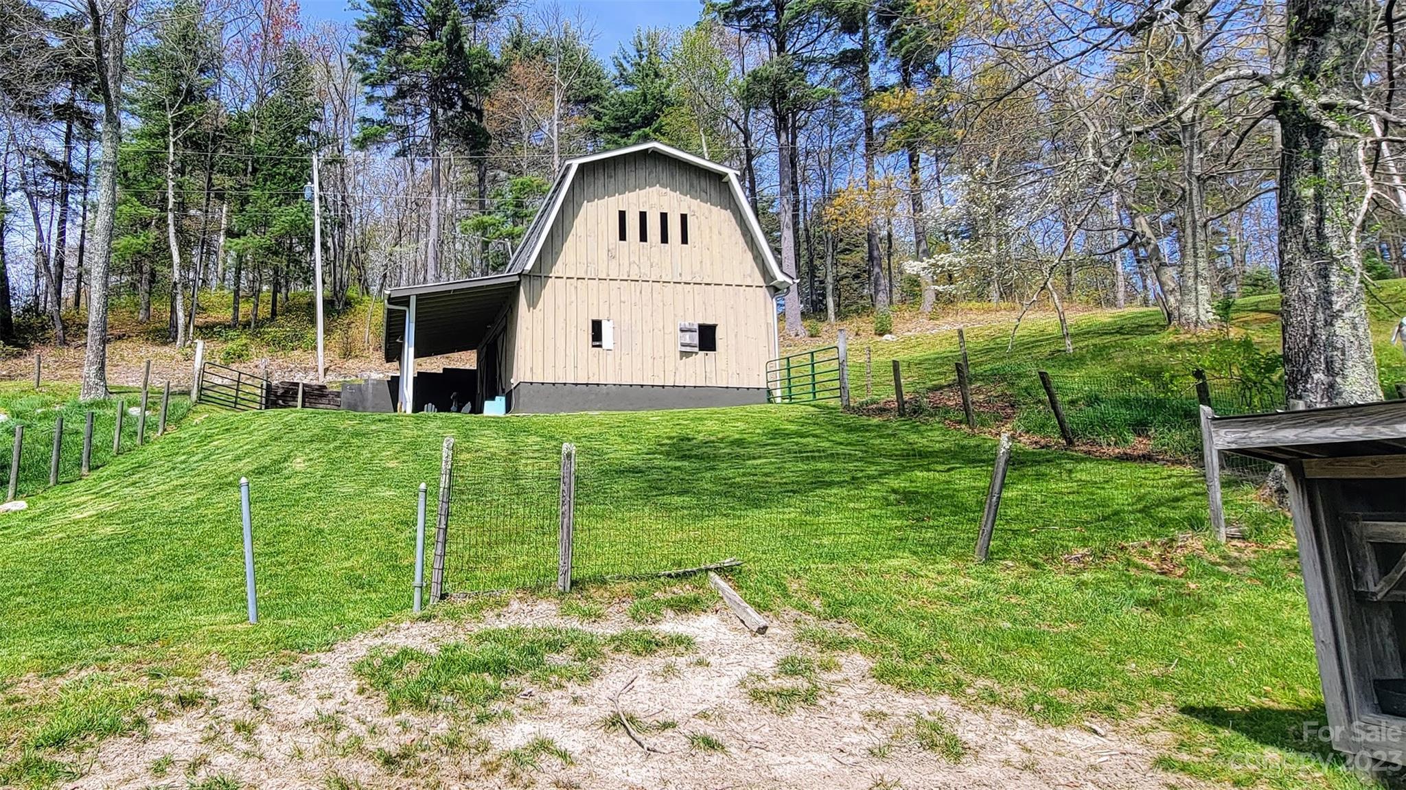 Hickory Ridge - Residential