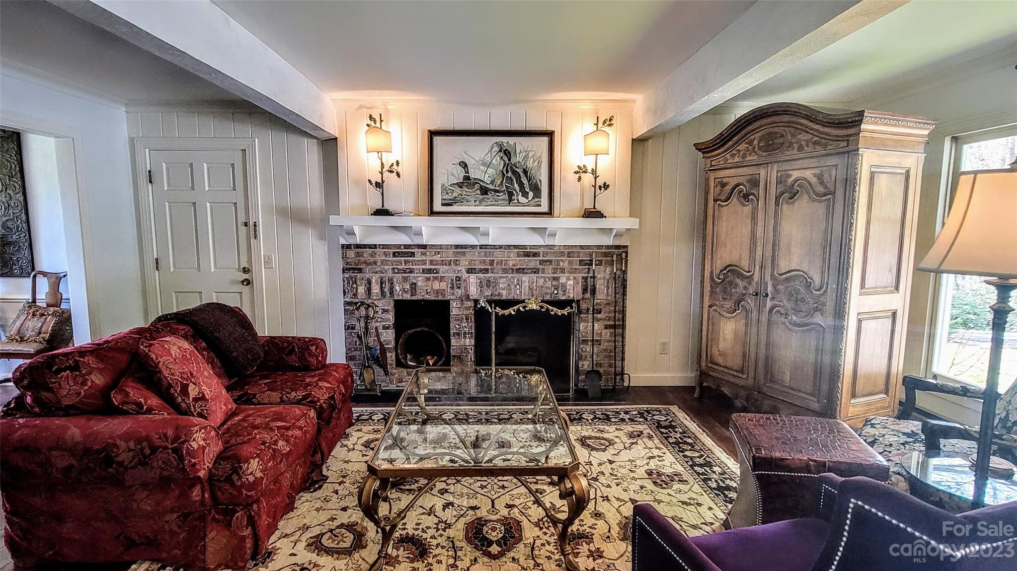 Hickory Ridge - Residential