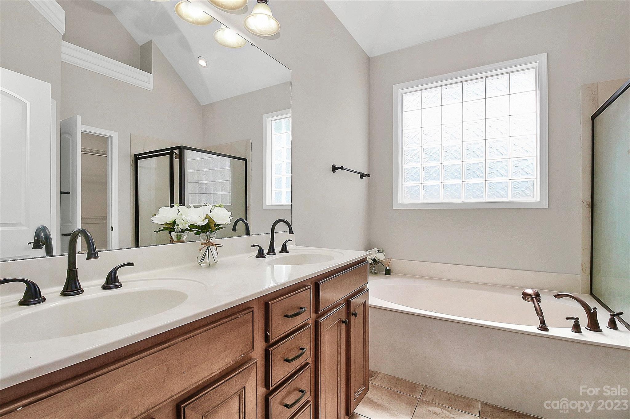 Richards Landing - Residential