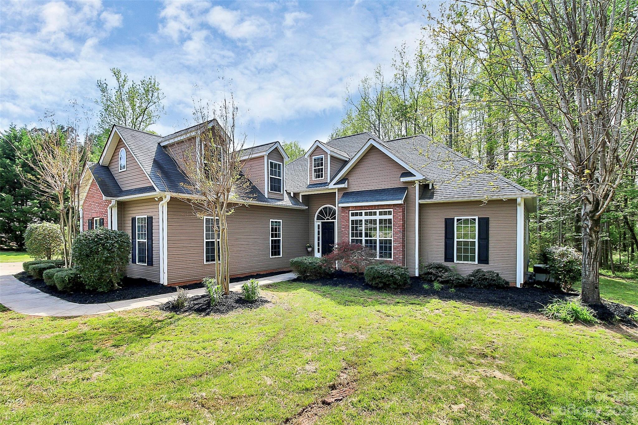 Richards Landing - Residential