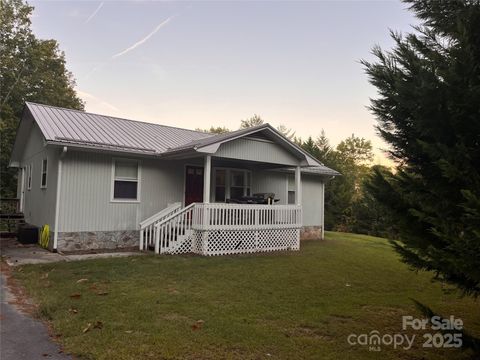 Photo of 212 Mountain Ivy Drive, Marion, NC 28752 (MLS # 4308257)