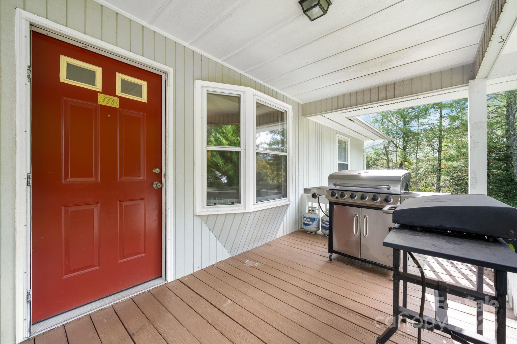 212 Mountain Ivy Drive