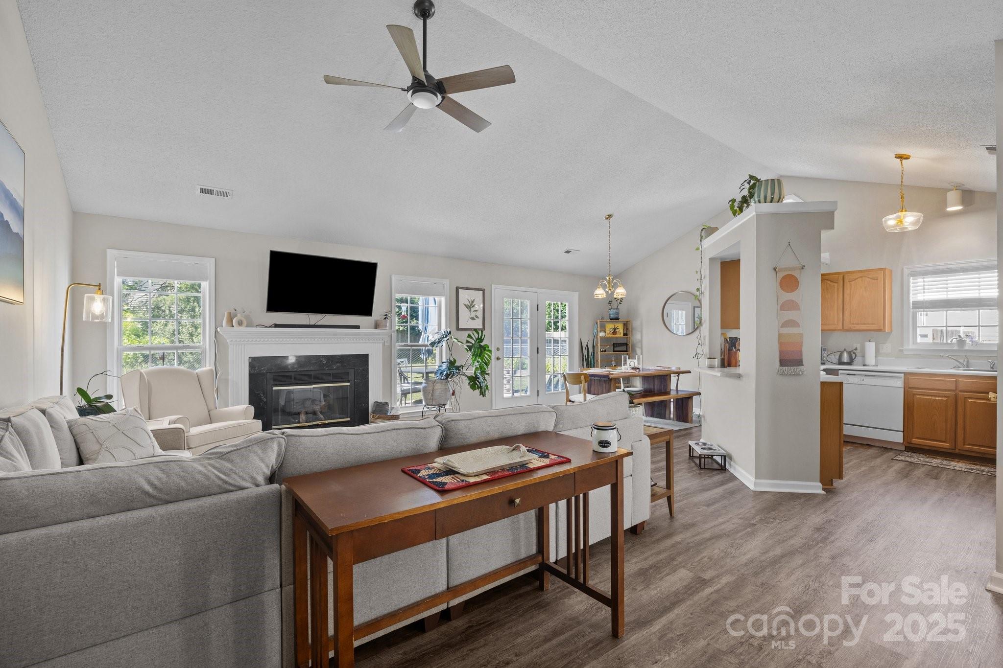 903 Woodhill Drive