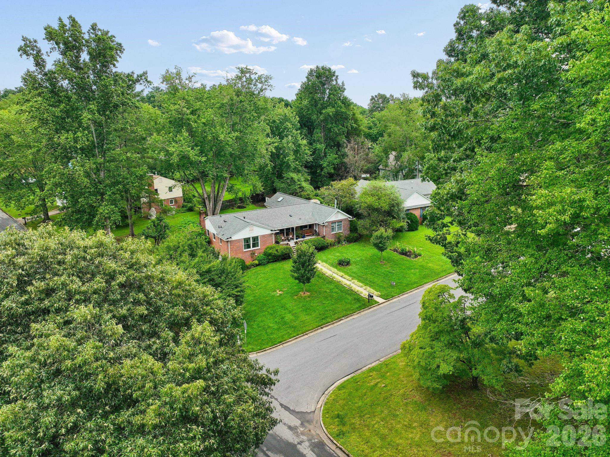 101 Castlerock Drive