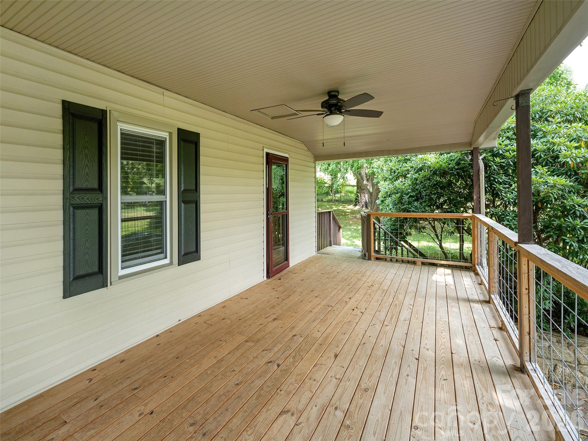 340 Mauney Cove