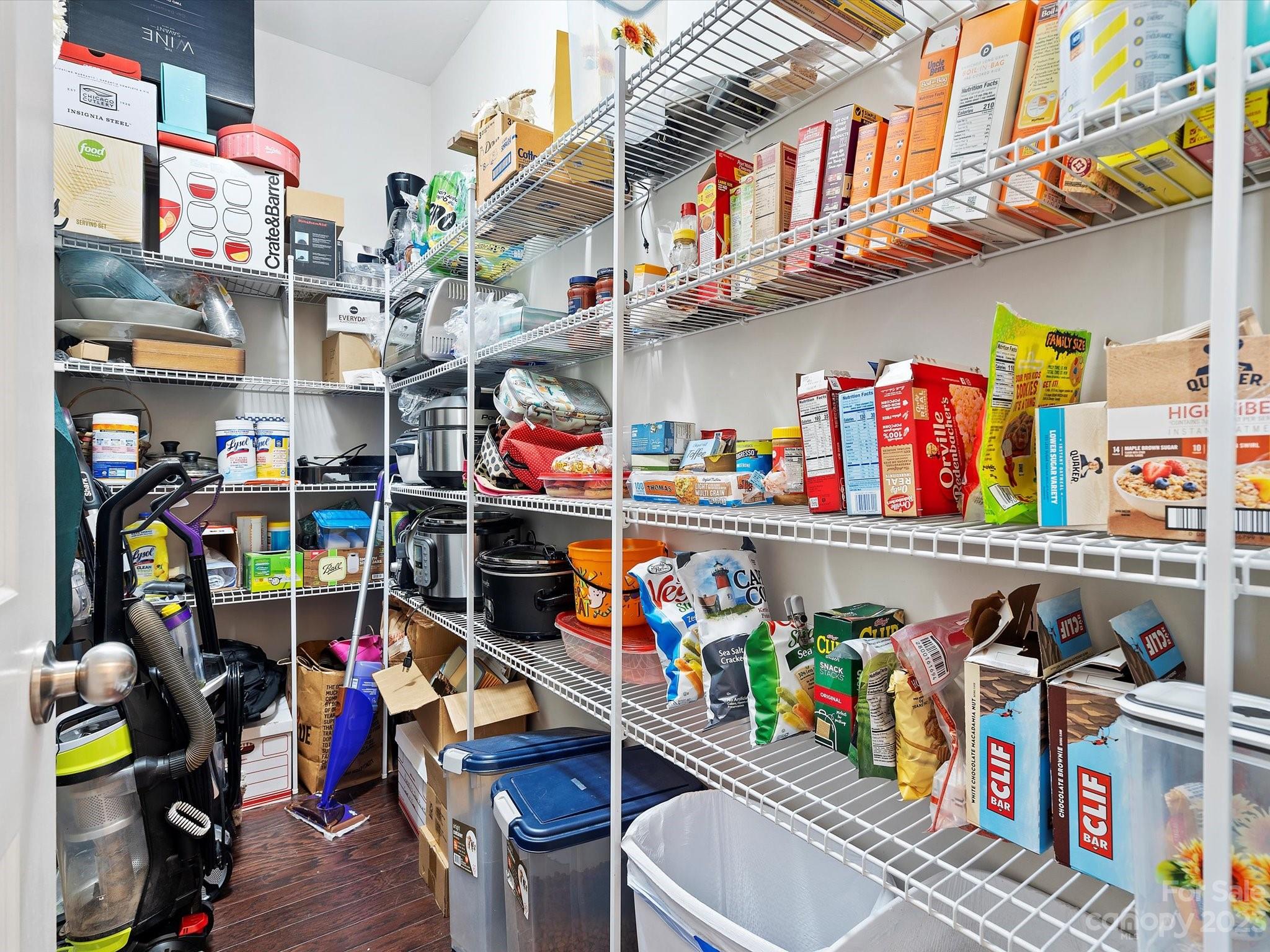 Meridale - Residential