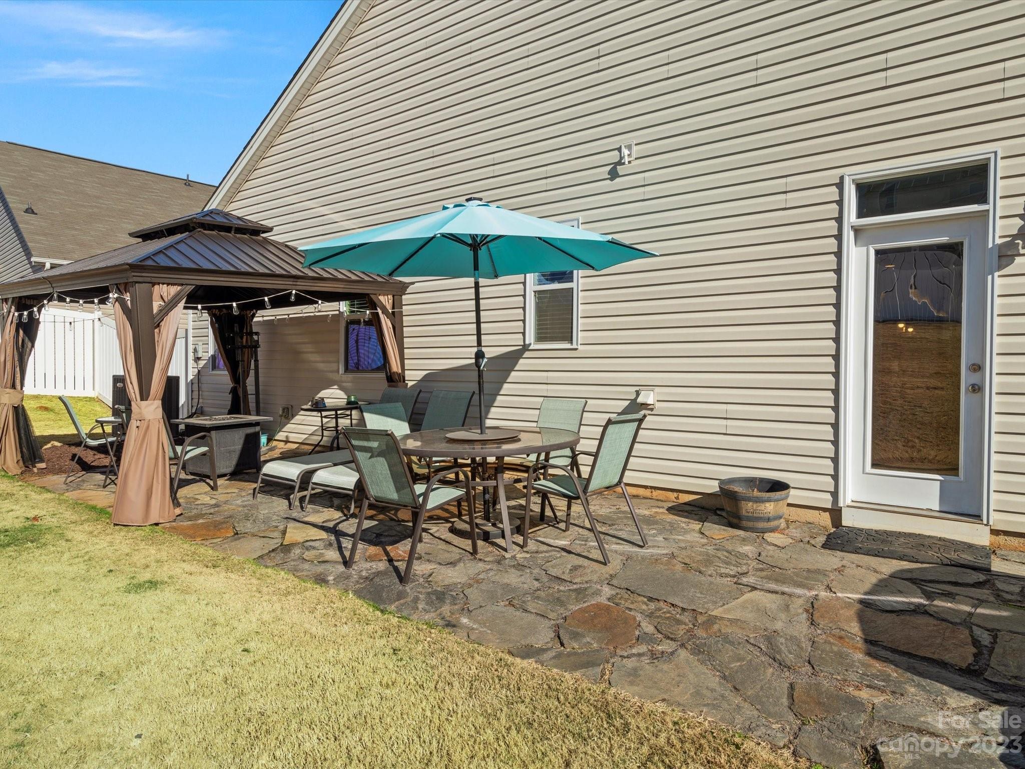 Meridale - Residential