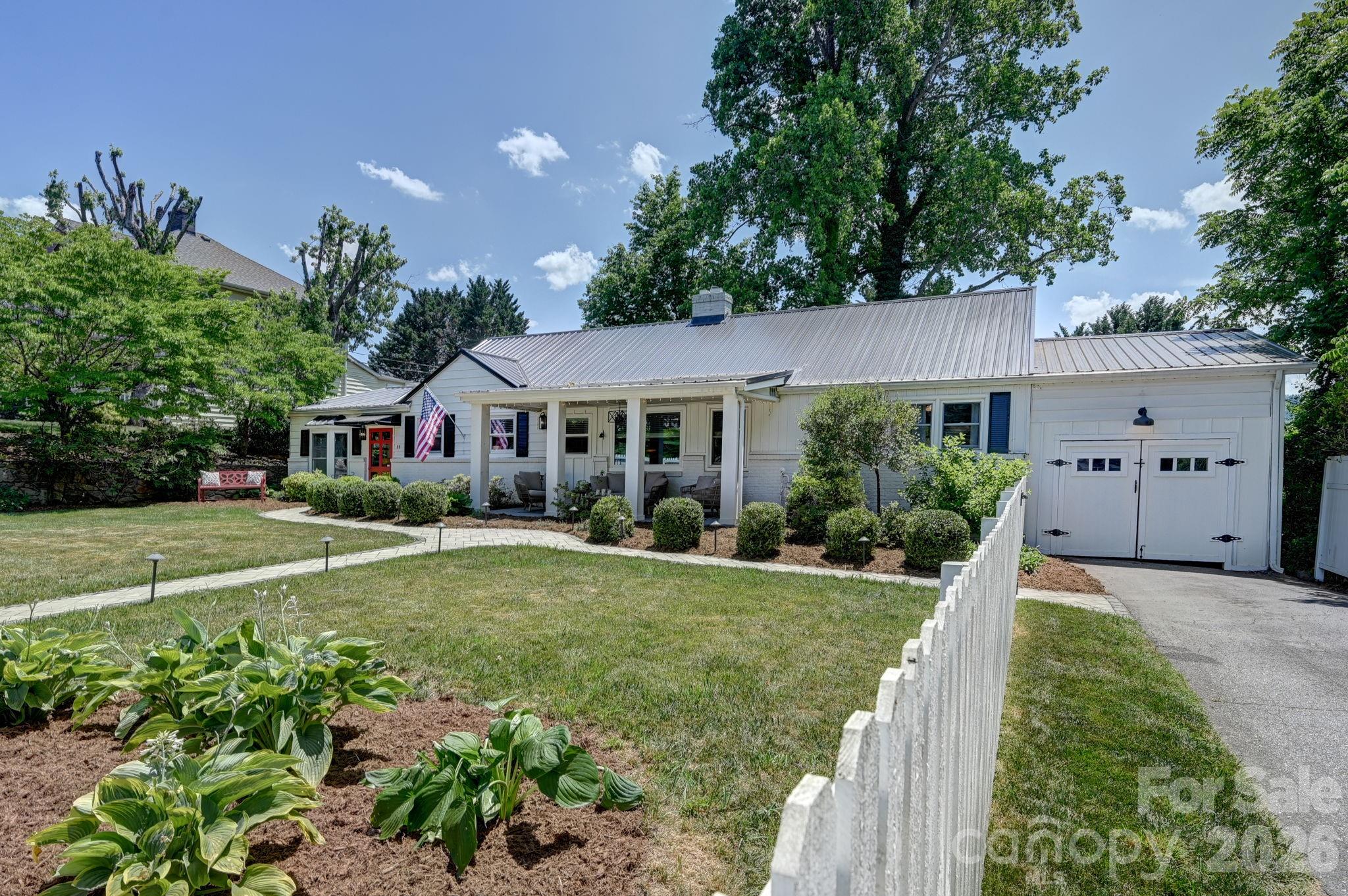 32 Central Avenue