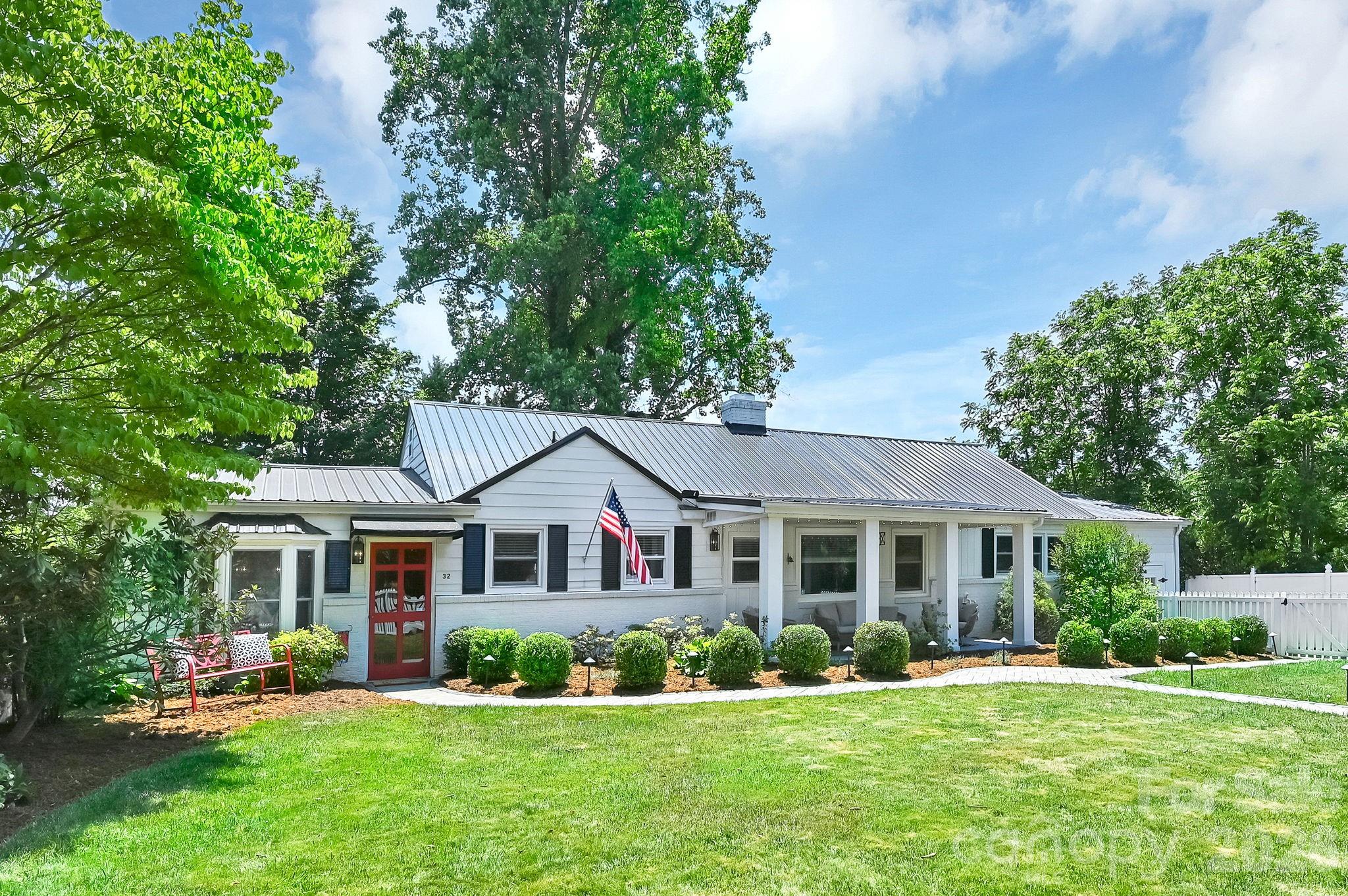 32 Central Avenue