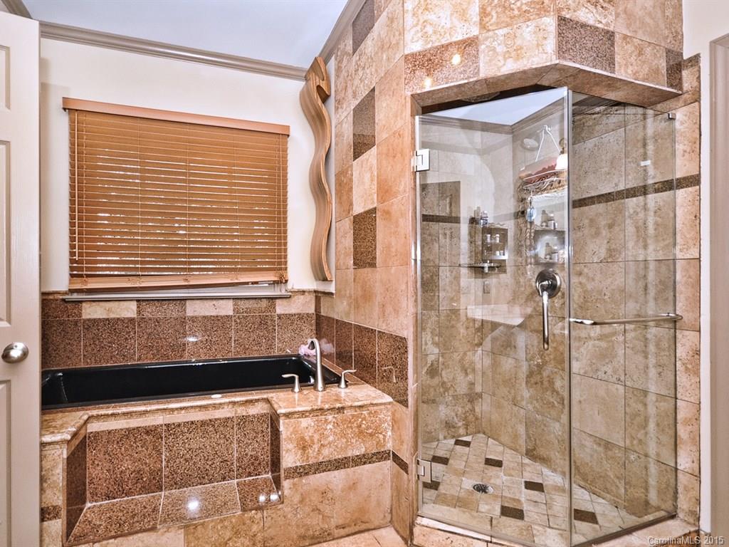 Beacon Knoll - Residential