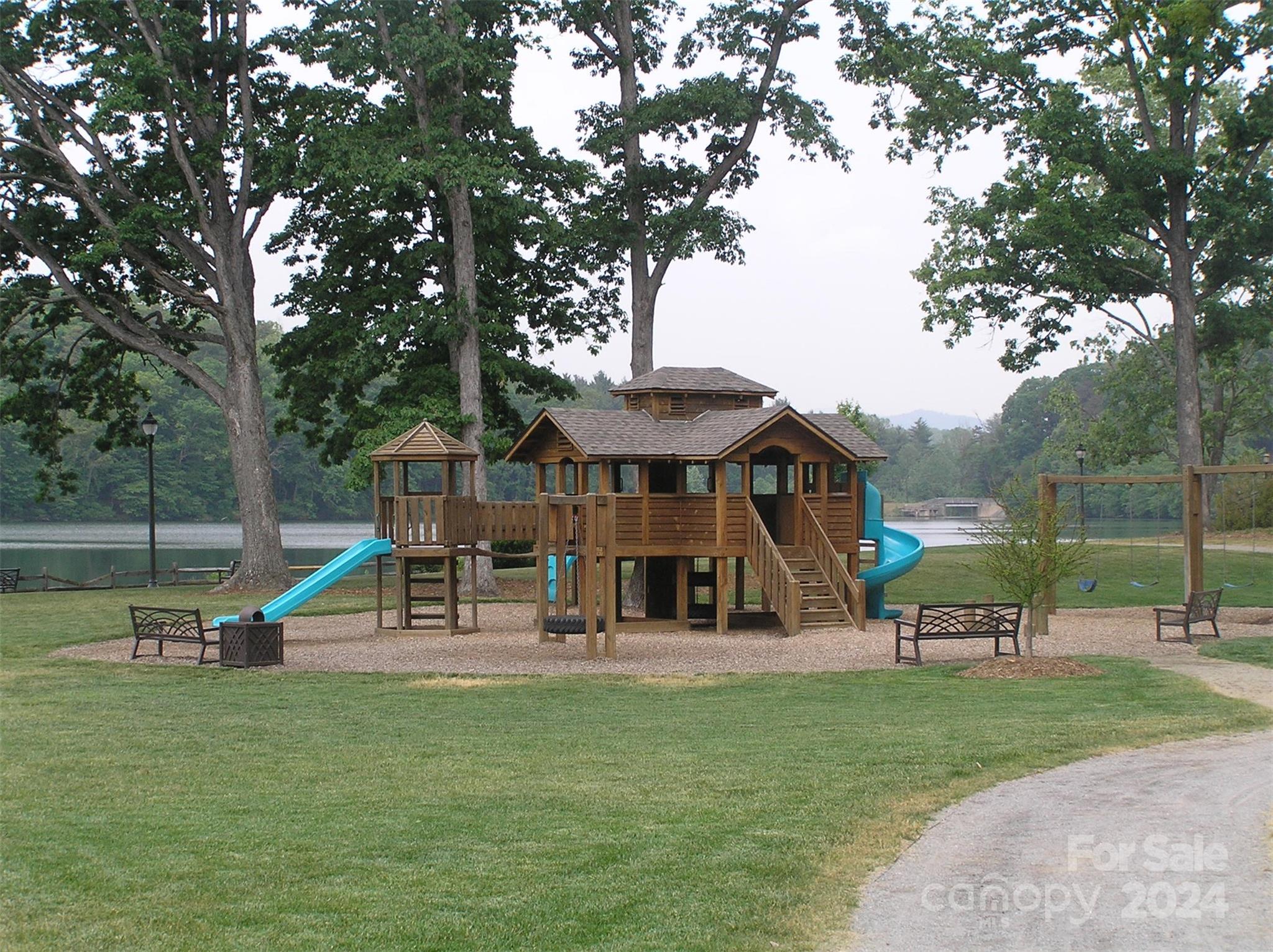 Biltmore Lake - Residential