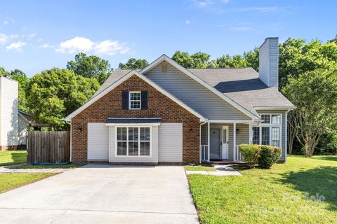 13914 Loch Loyal Drive Charlotte NC 28273