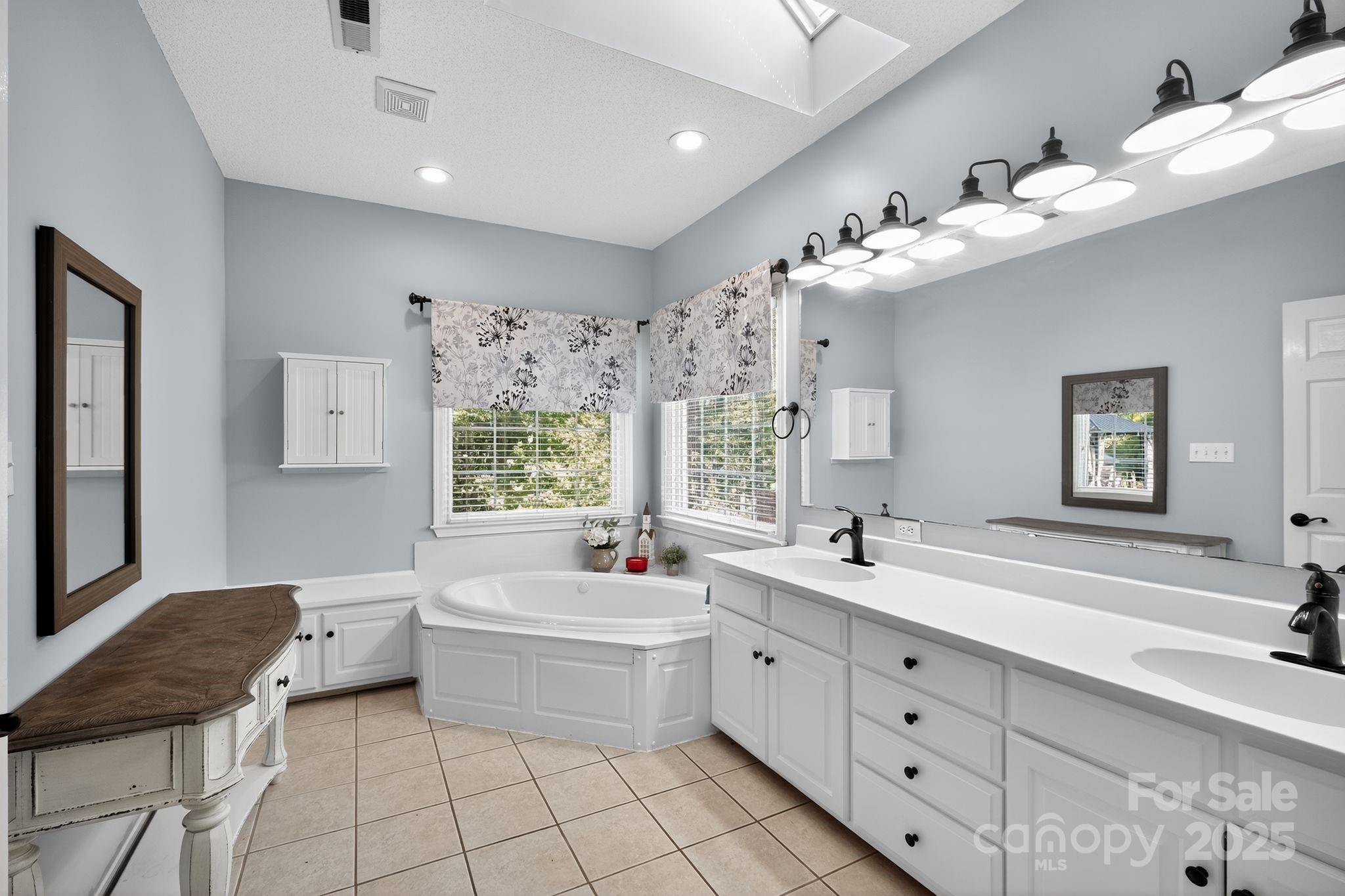 Stone Ridge - Residential