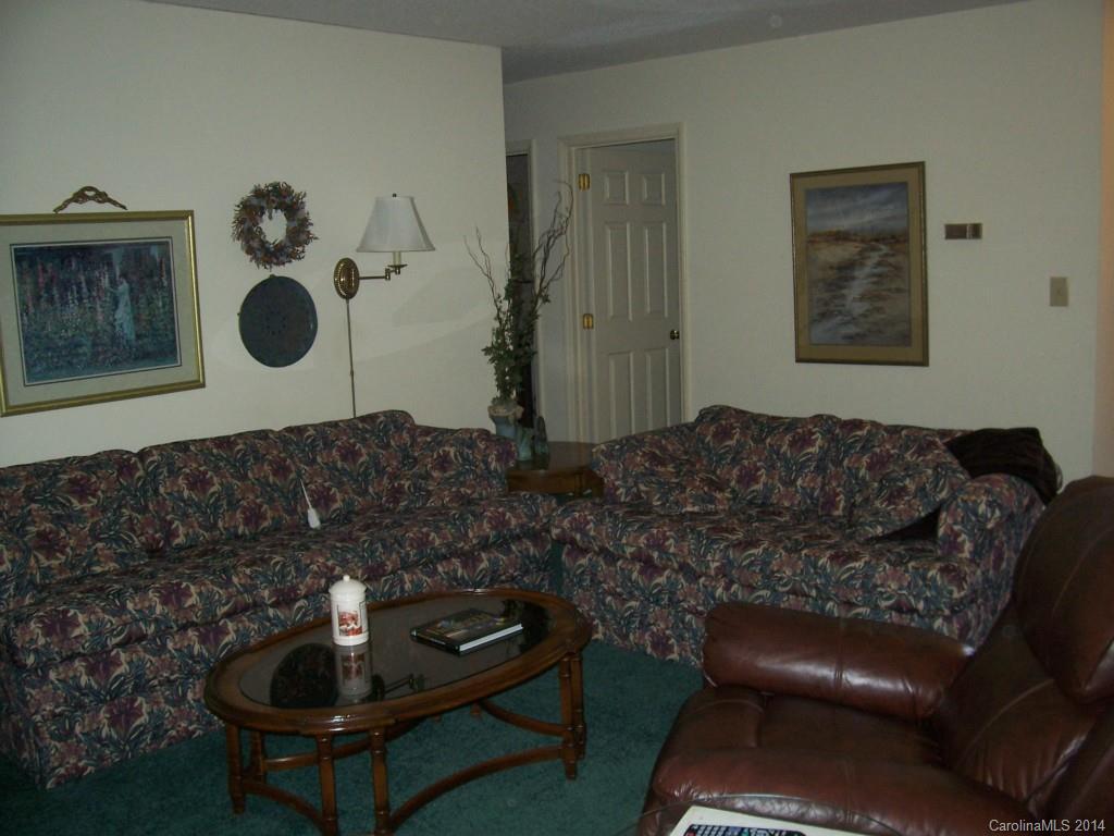 Dogwood Hills - Residential Lease